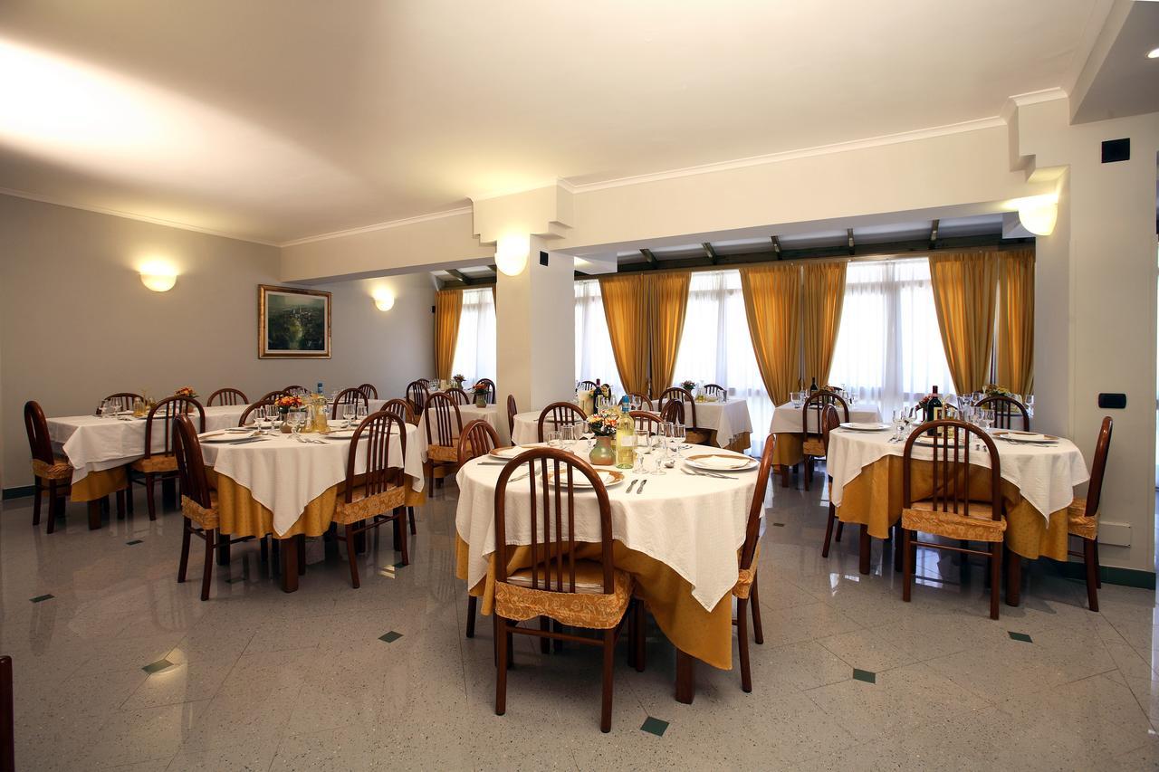 Albergo Terme Santamaria Castelforte Exteriör bild