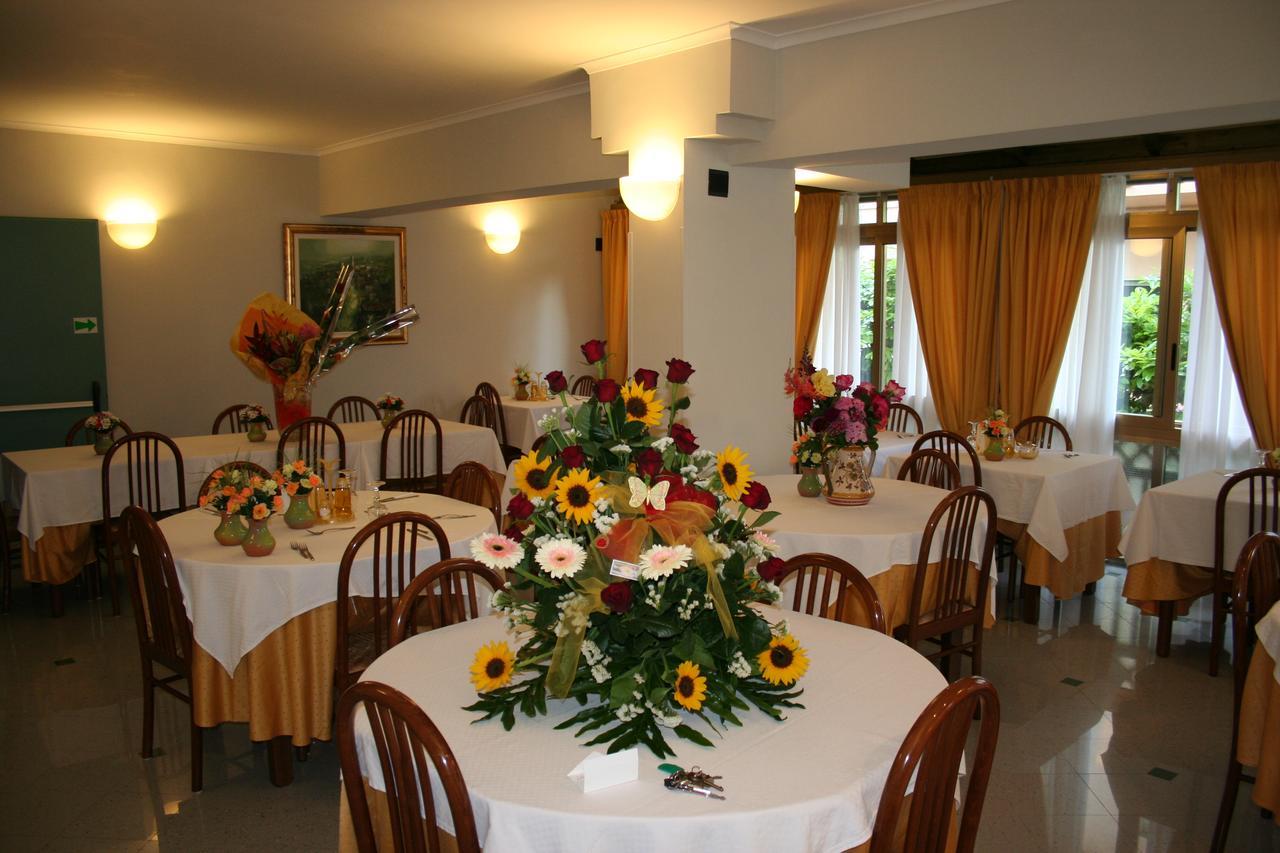 Albergo Terme Santamaria Castelforte Exteriör bild