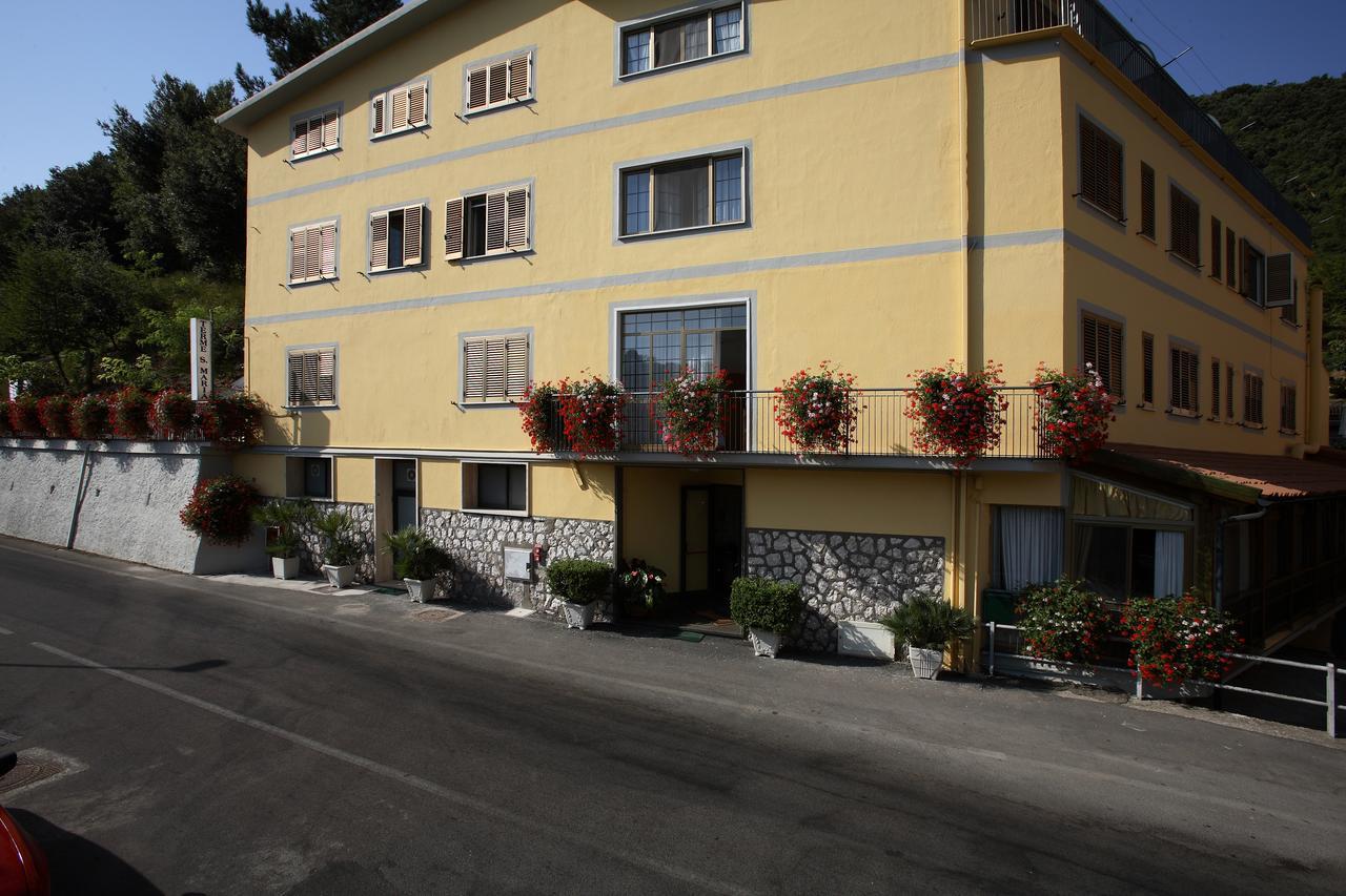 Albergo Terme Santamaria Castelforte Exteriör bild